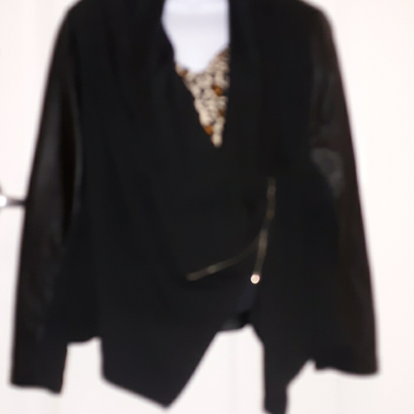 Jacket - Picture 3 of 6